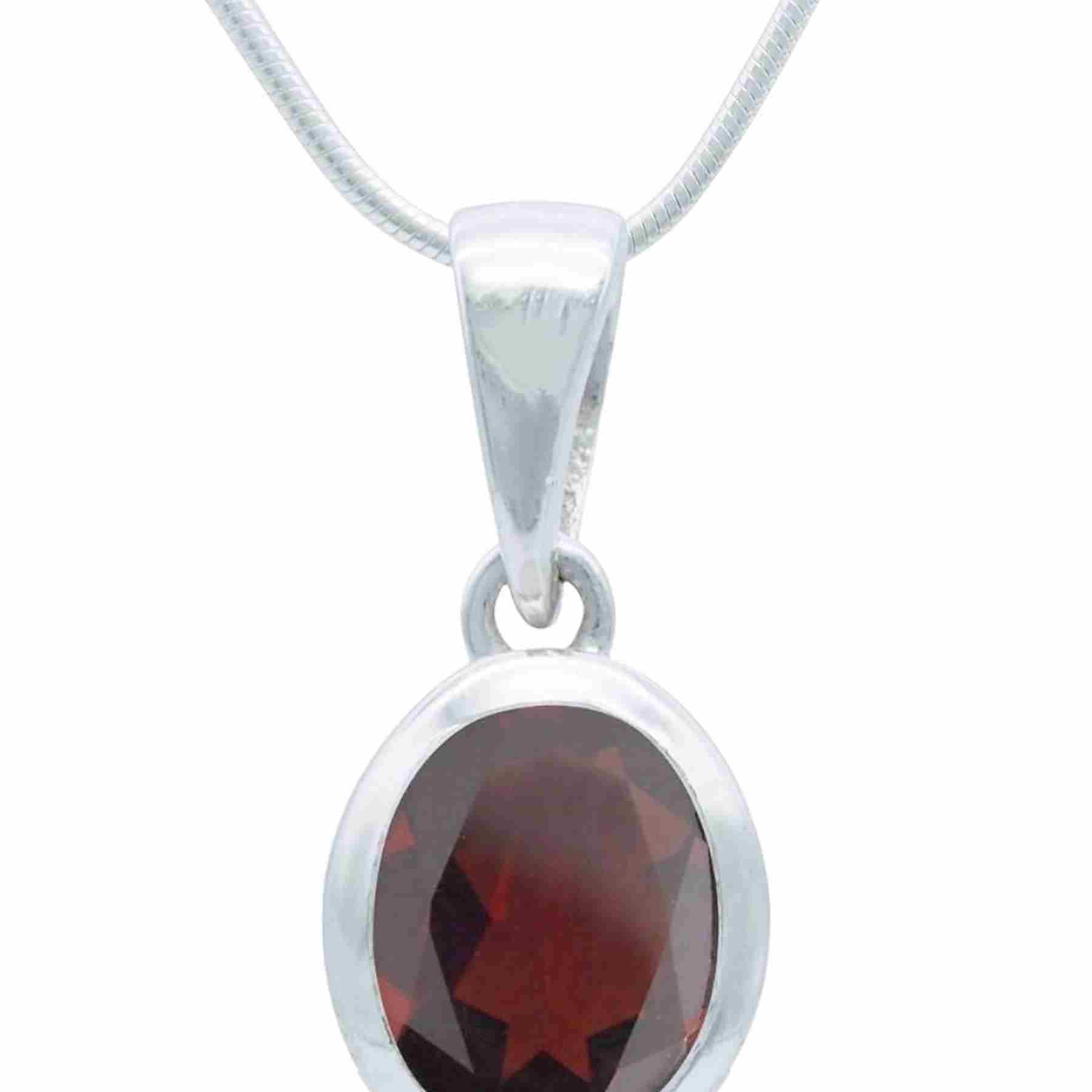 Silberkette mit Anhänger MIALE oval aus 925 Silber