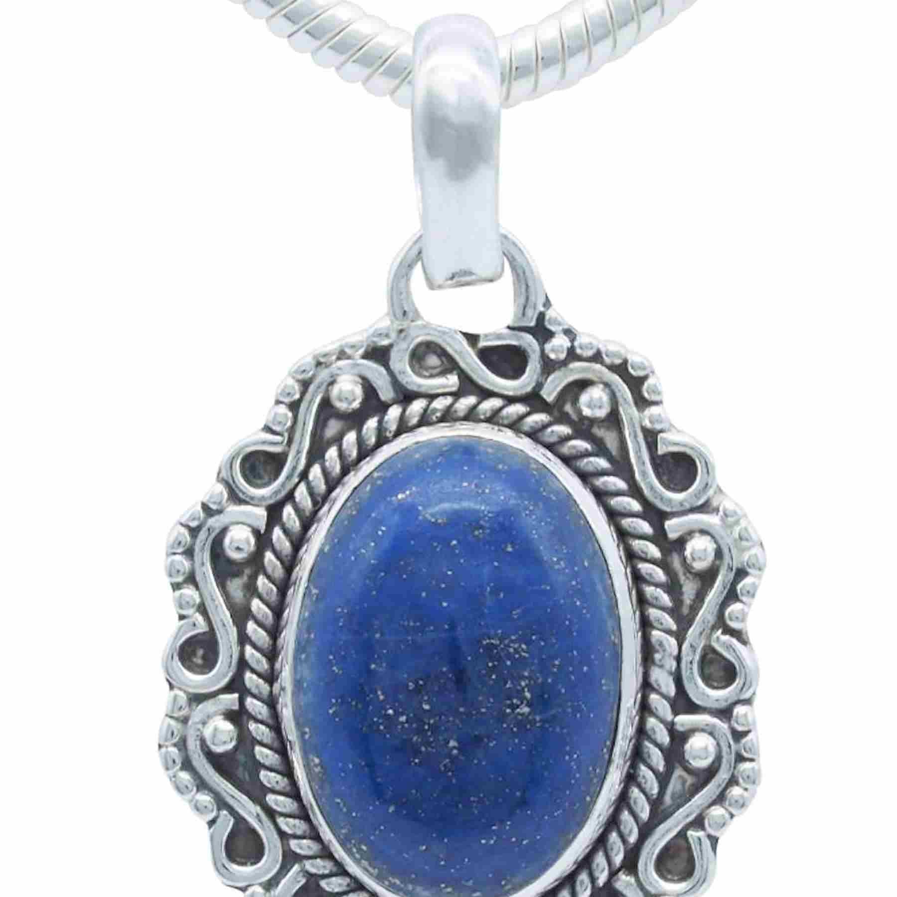 Silberkette mit Anhänger KATUVA oval aus 925 Silber