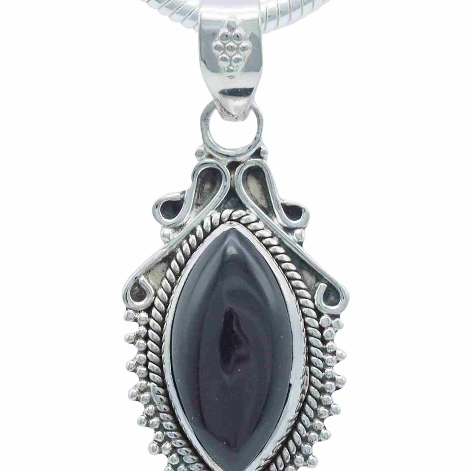 Silberkette mit Anhänger ANULA aus 925 Silber
