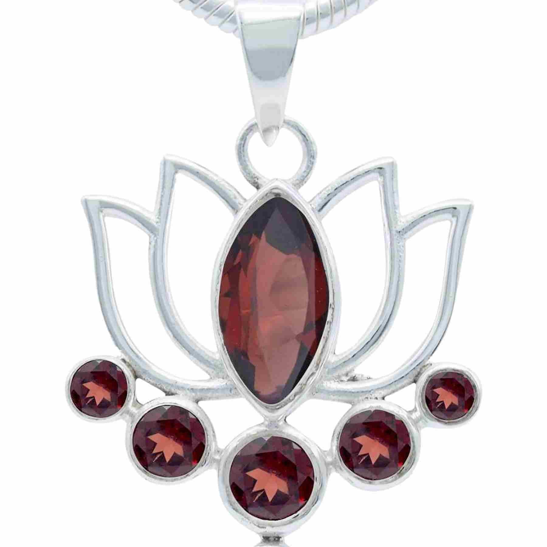 Silberkette mit Anhänger LOTUS aus 925 Silber