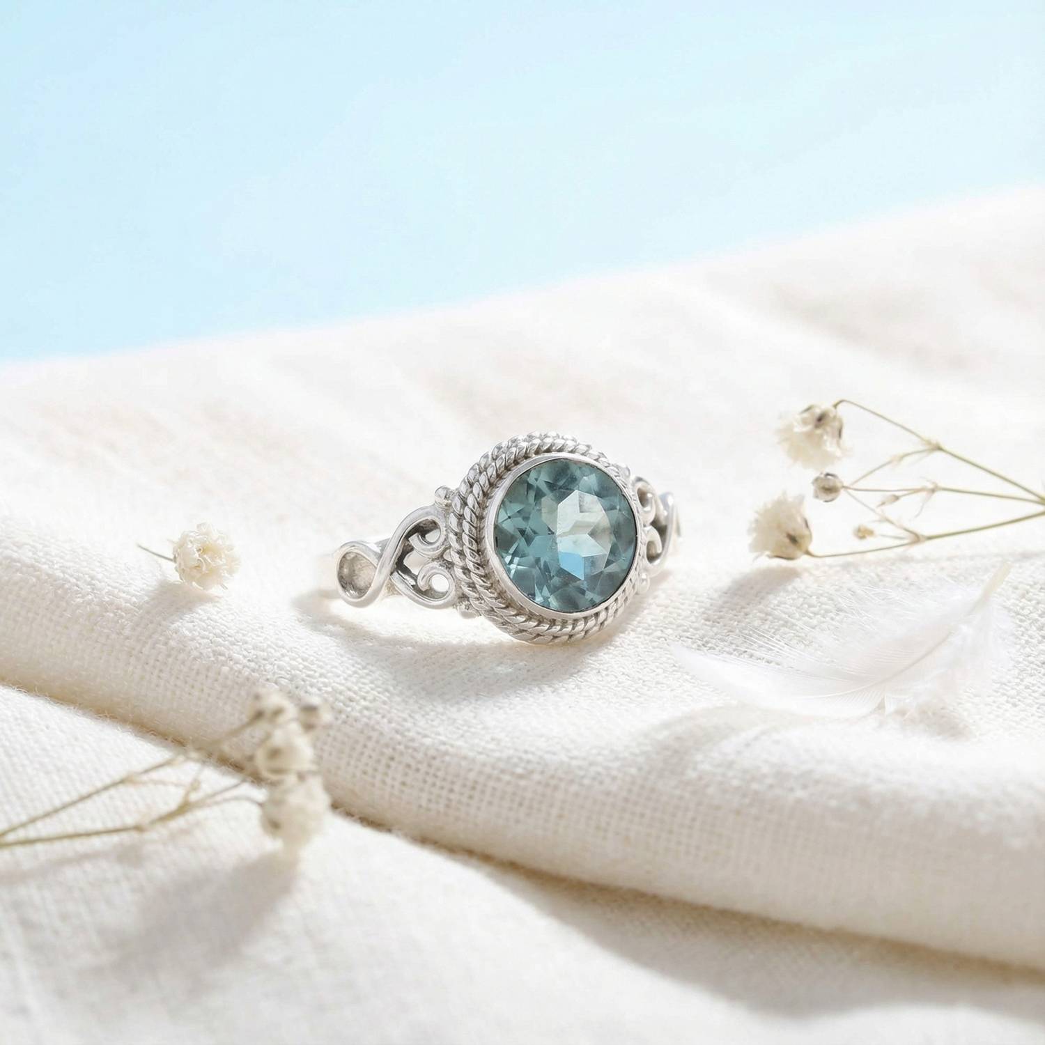 Baghimi – Silberring mit rundem Edelstein – 925 Silber