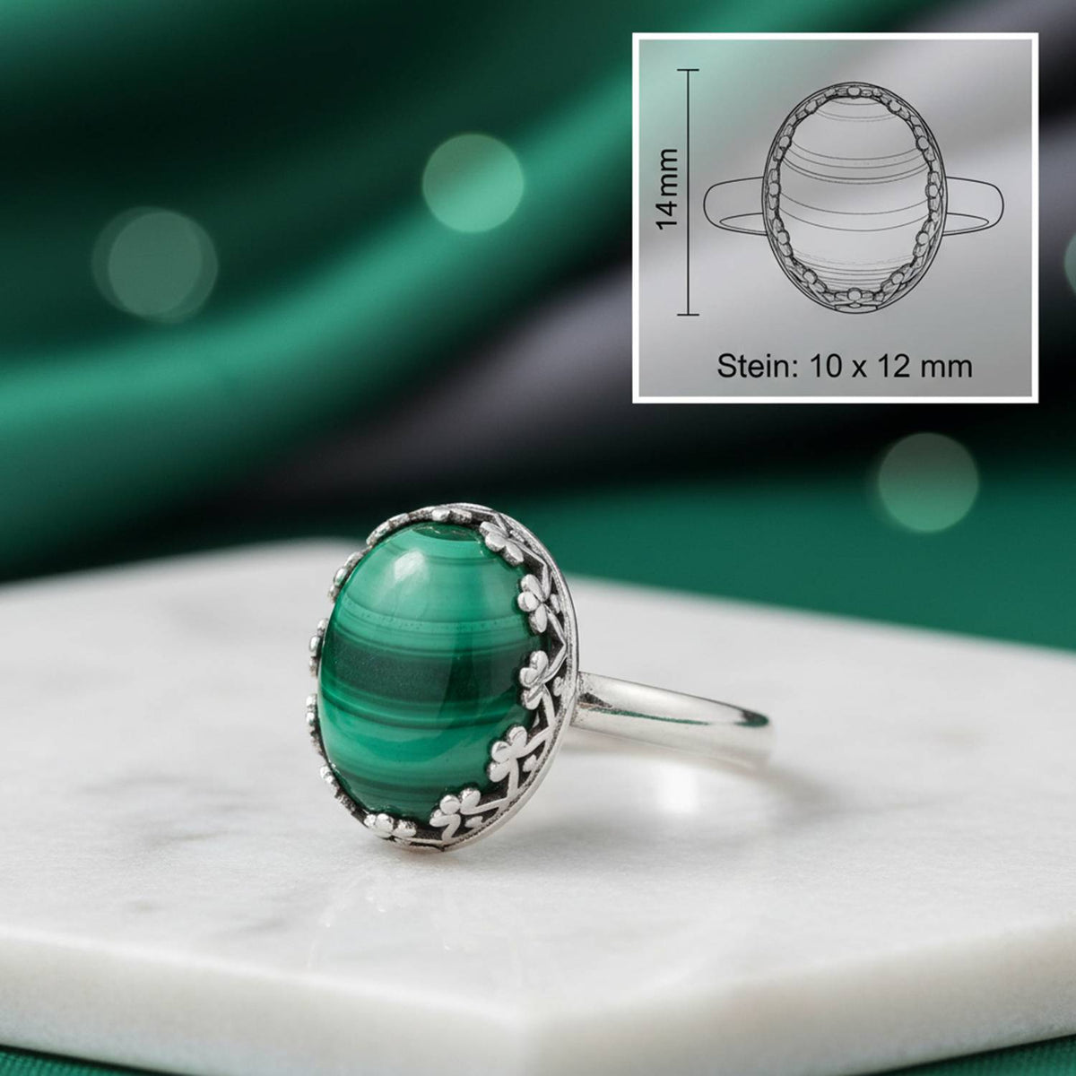 Malachitring aus Silber mit Maßangaben zu Ring und Edelstein