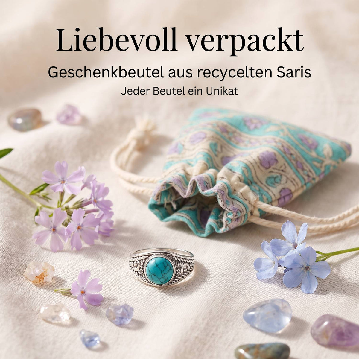 Silberring mit Türkis und Geschenkbeutel aus recyceltem Sari
