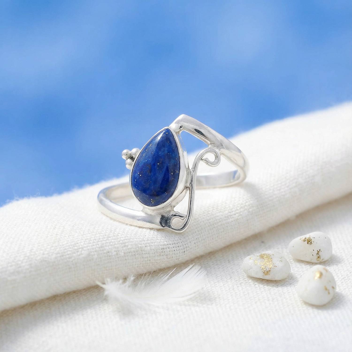 UHA – feiner Silberring aus 925 Sterling Silber mit Edelstein