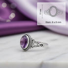 [KI] Amethystring aus Silber mit Maßangaben zu Ring und Edelstein