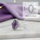 [KI] Amethystring aus Silber mit Maßangaben zu Ring und Edelstein