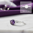 [KI] Amethystring aus Silber mit Maßangaben zu Ring und Edelstein
