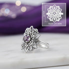 [KI] Amethystring aus Silber mit Maßangaben zu Ring und Edelstein