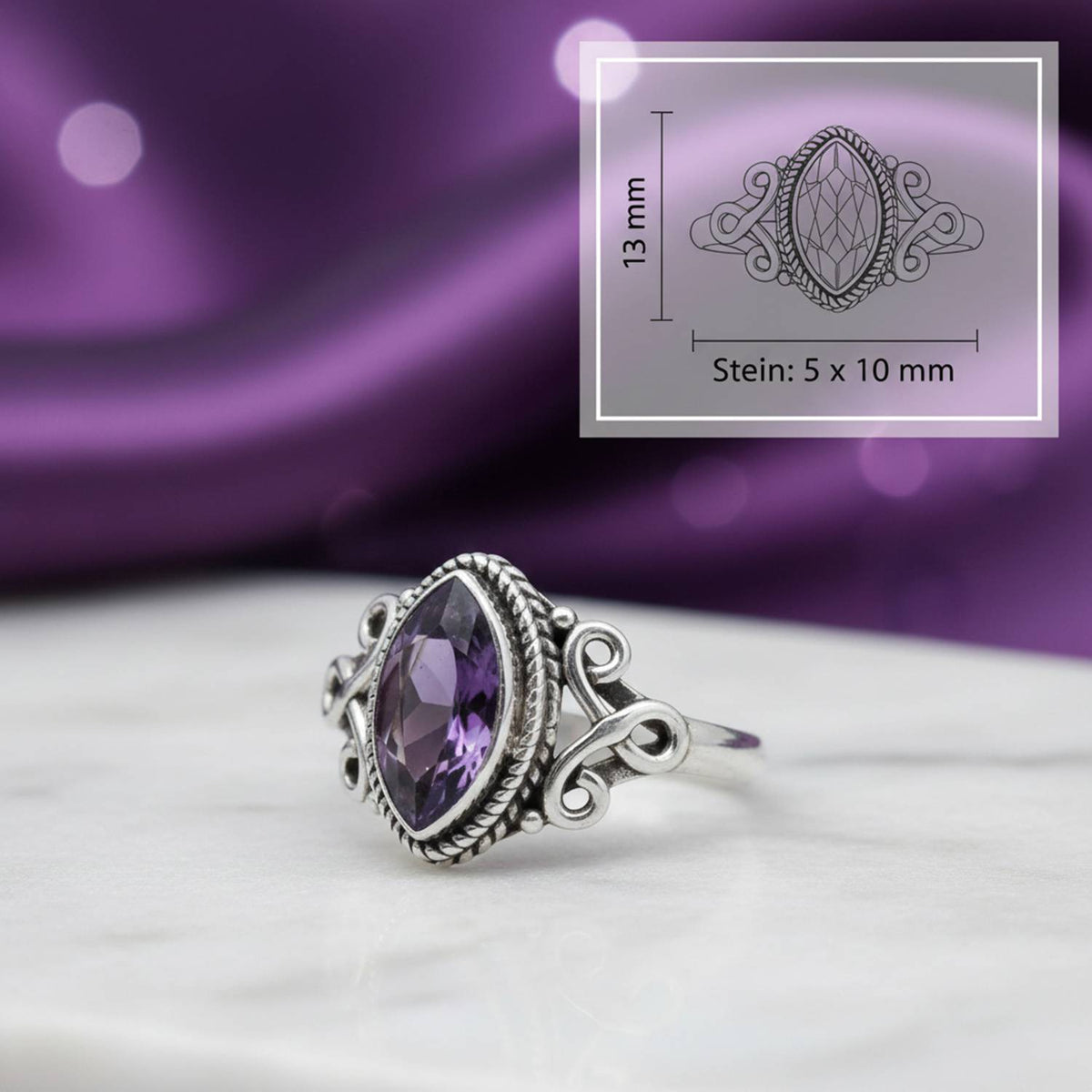 Amethystring aus Silber mit Maßangaben zu Ring und Edelstein