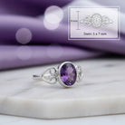 [KI] Amethystring aus Silber mit Maßangaben zu Ring und Edelstein