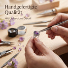 [KI] Handgefertigter Silberring mit Amethyst bei der Schmuckherstellung