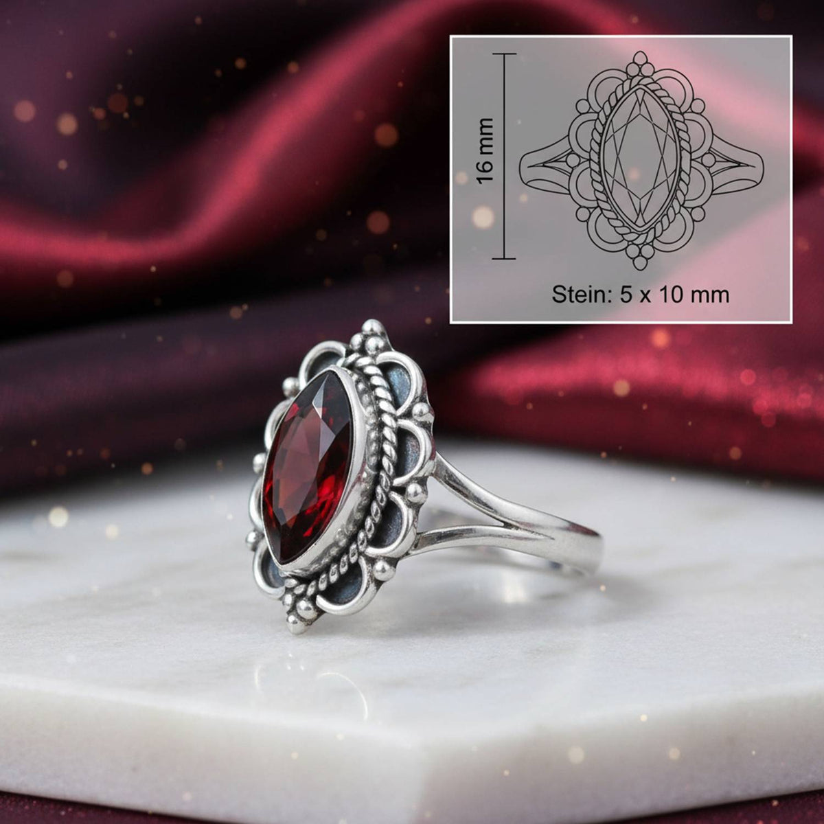 Granatring aus Silber mit Maßangaben zu Ring und Edelstein
