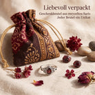 [KI] Silberring mit Granat und Geschenkbeutel aus recyceltem Sari