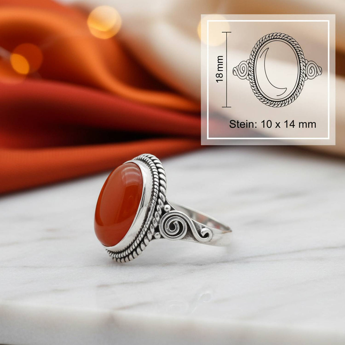 Karneolring aus Silber mit Maßangaben zu Ring und Edelstein