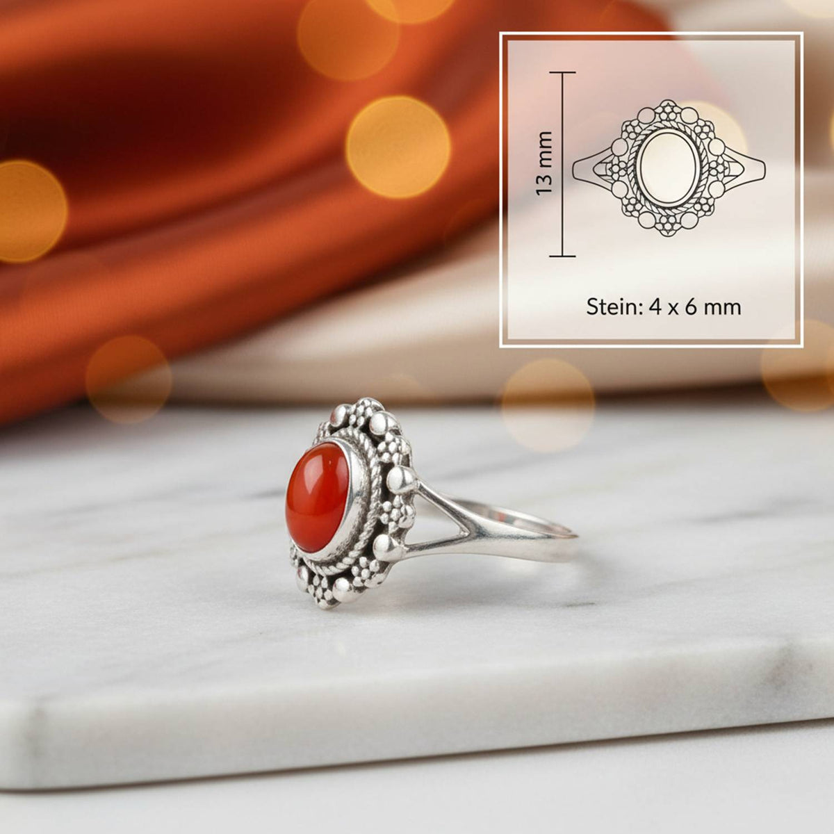 Karneolring aus Silber mit Maßangaben zu Ring und Edelstein
