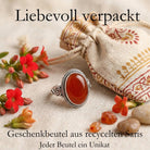 [KI] Silberring mit Karneol und Geschenkbeutel aus recyceltem Sari