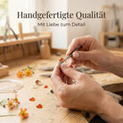 [KI] Handgefertigter Silberring mit Karneol bei der Schmuckherstellung