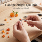 [KI] Handgefertigter Silberring mit Karneol bei der Schmuckherstellung