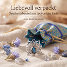 [KI] Silberring mit Labradorit und Geschenkbeutel aus recyceltem Sari