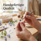 [KI] Handgefertigter Silberring mit Labradorit bei der Schmuckherstellung