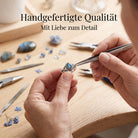 [KI] Handgefertigter Silberring mit Labradorit bei der Schmuckherstellung