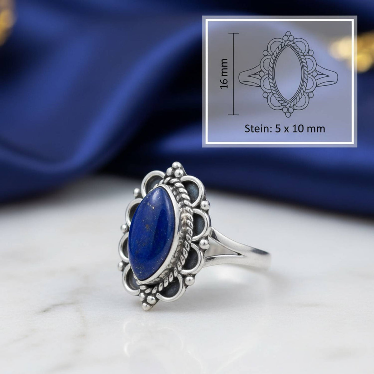 Lapislazuliring aus Silber mit Maßangaben zu Ring und Edelstein