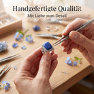 [KI] Handgefertigter Silberring mit Lapislazuli bei der Schmuckherstellung
