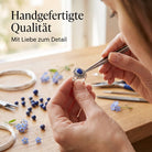 [KI] Handgefertigter Silberring mit Lapislazuli bei der Schmuckherstellung