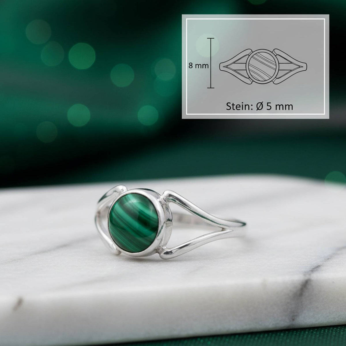 Malachitring aus Silber mit Maßangaben zu Ring und Edelstein