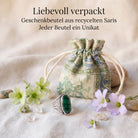 [KI] Silberring mit Malachit und Geschenkbeutel aus recyceltem Sari