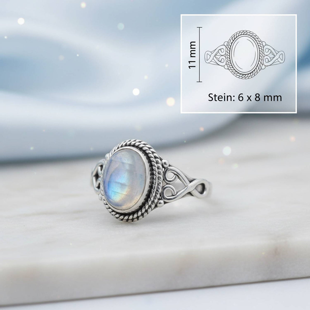 Mondsteinring aus Silber mit Maßangaben zu Ring und Edelstein