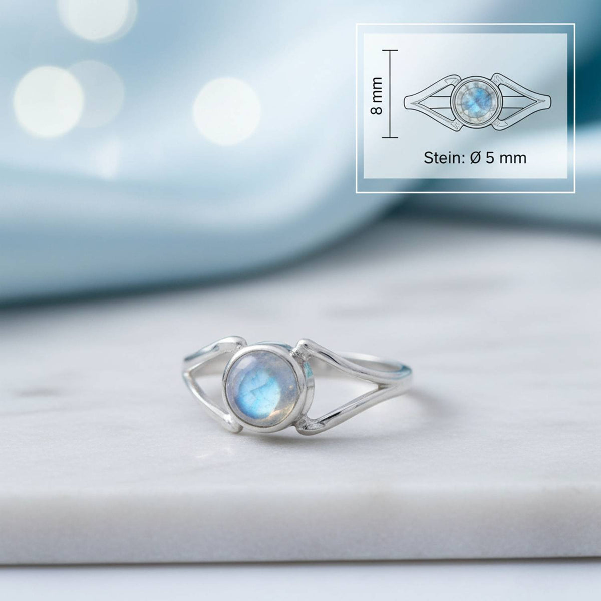 Mondsteinring aus Silber mit Maßangaben zu Ring und Edelstein