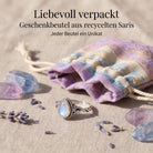 [KI] Silberring mit Mondstein und Geschenkbeutel aus recyceltem Sari