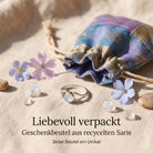 [KI] Silberring mit Mondstein und Geschenkbeutel aus recyceltem Sari
