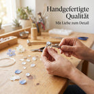 [KI] Handgefertigter Silberring mit Mondstein bei der Schmuckherstellung