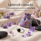 [KI] Silberring mit Onyx und Geschenkbeutel aus recyceltem Sari