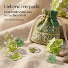 [KI] Silberring mit Peridot und Geschenkbeutel aus recyceltem Sari