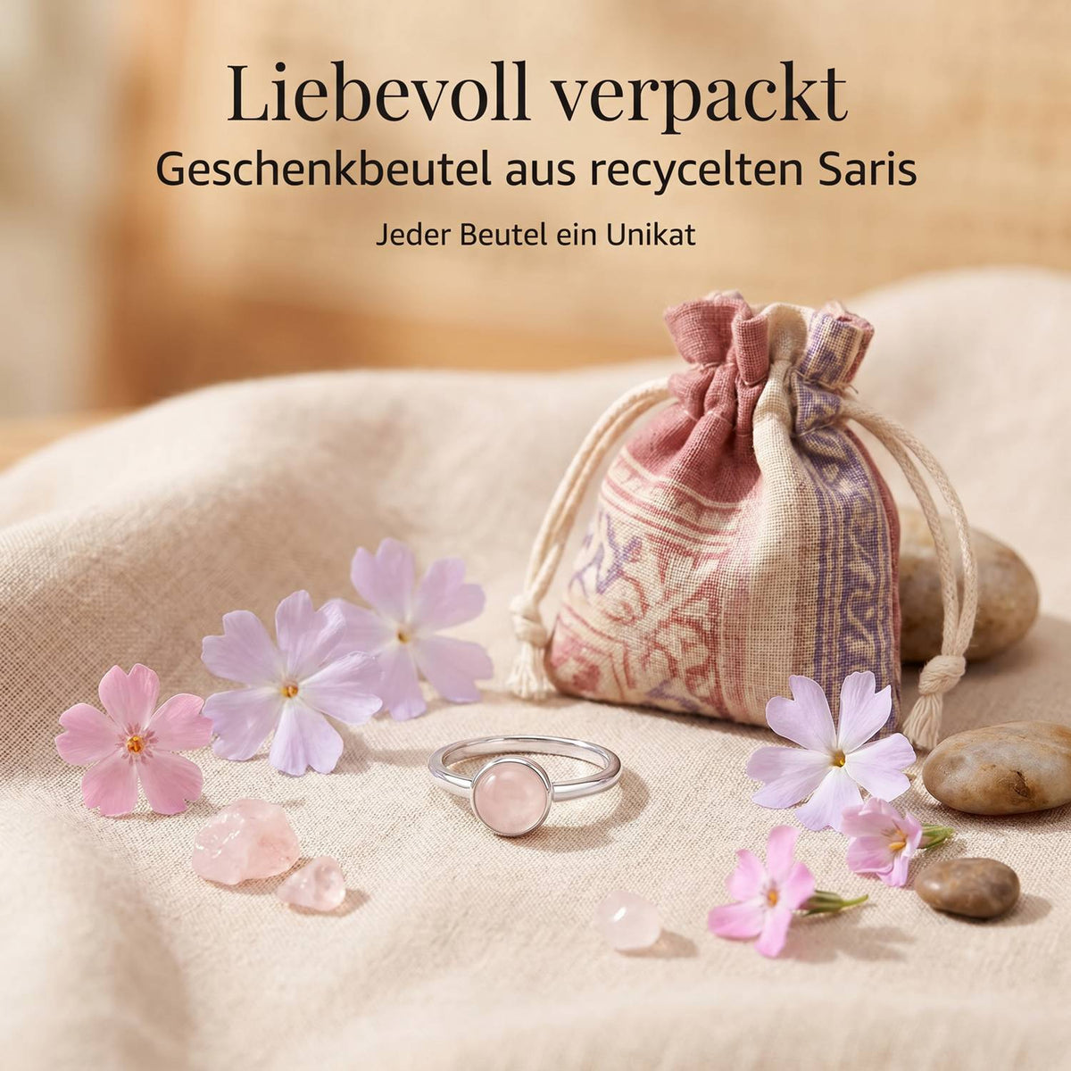 Silberring mit Rosenquarz und Geschenkbeutel aus recyceltem Sari