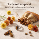 [KI] Silberring mit Tigerauge und Geschenkbeutel aus recyceltem Sari