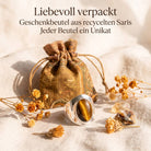 [KI] Silberring mit Tigerauge und Geschenkbeutel aus recyceltem Sari