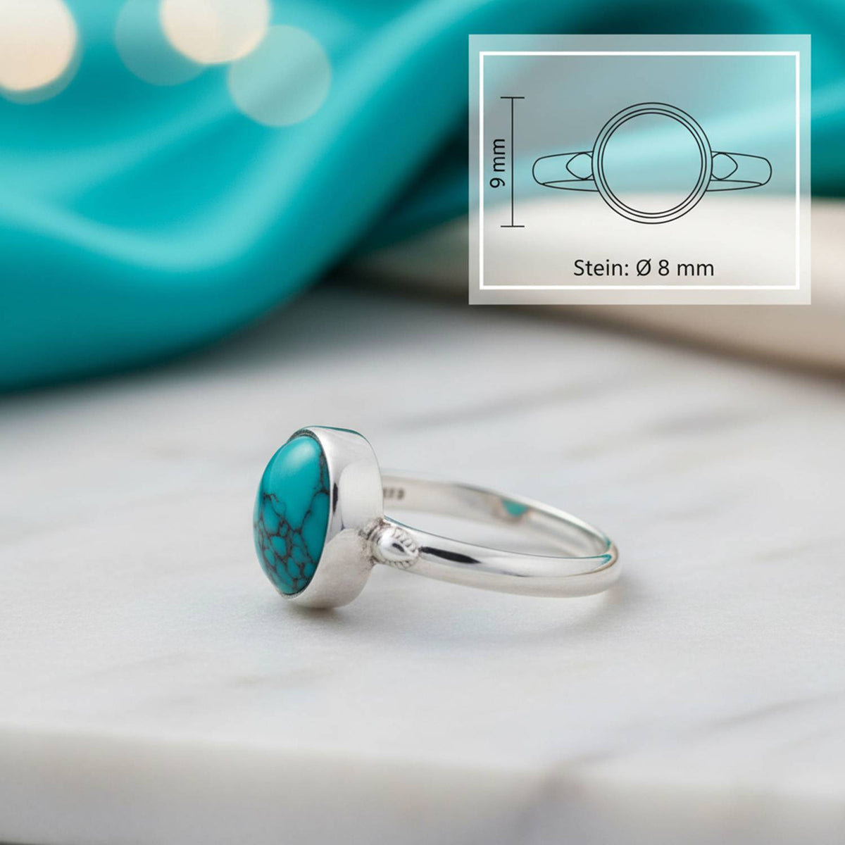 Türkisring aus Silber mit Maßangaben zu Ring und Edelstein