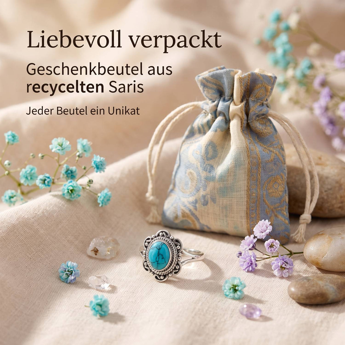 Silberring mit Türkis und Geschenkbeutel aus recyceltem Sari