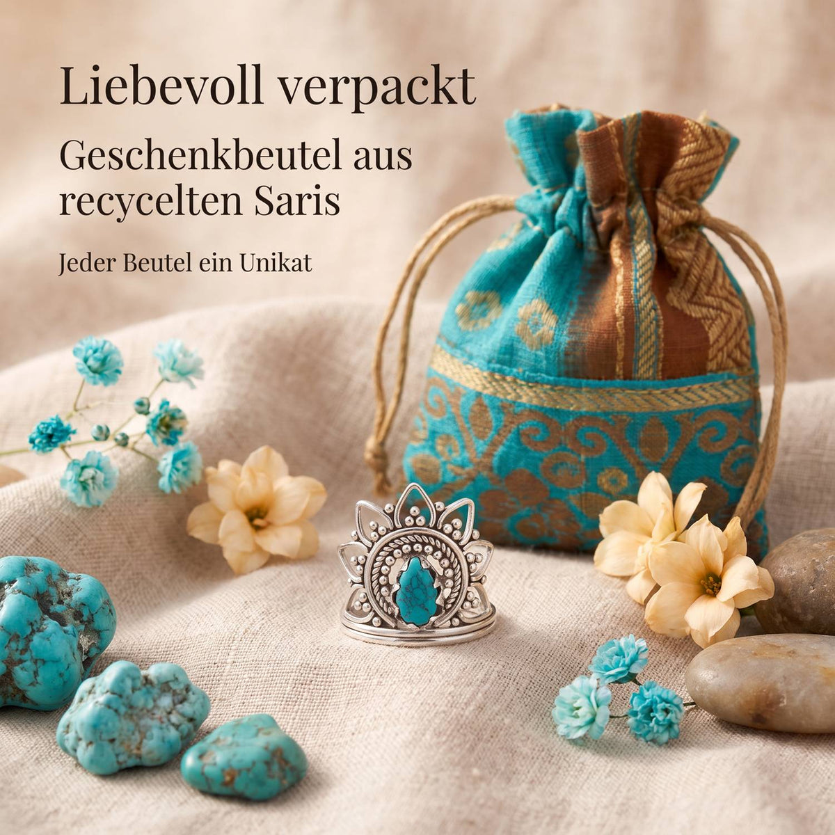 Silberring mit Türkis und Geschenkbeutel aus recyceltem Sari