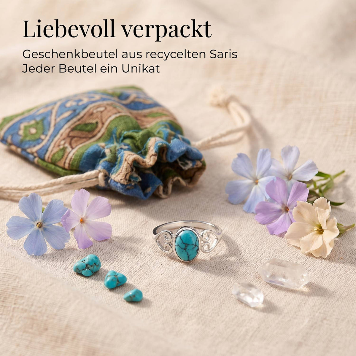 Silberring mit Türkis und Geschenkbeutel aus recyceltem Sari