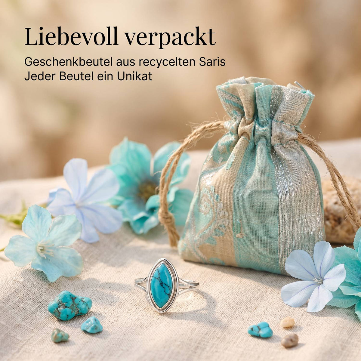 Silberring mit Türkis und Geschenkbeutel aus recyceltem Sari