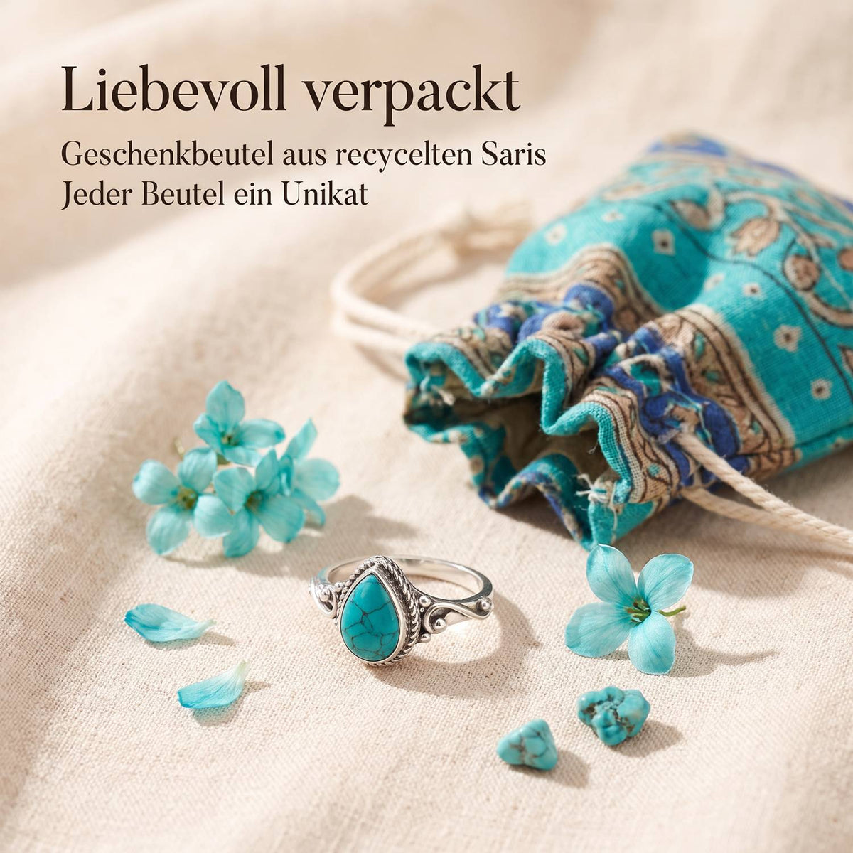 Silberring mit Türkis und Geschenkbeutel aus recyceltem Sari