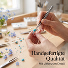 [KI] Handgefertigter Silberring mit Türkis bei der Schmuckherstellung