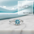 [KI] Topasring aus Silber mit Maßangaben zu Ring und Edelstein