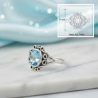 [KI] Topasring aus Silber mit Maßangaben zu Ring und Edelstein