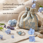 [KI] Silberring mit Topas und Geschenkbeutel aus recyceltem Sari